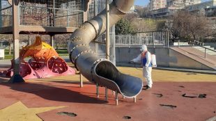 İstanbul Park alanlarının dezenfeksiyon işlemine başladık